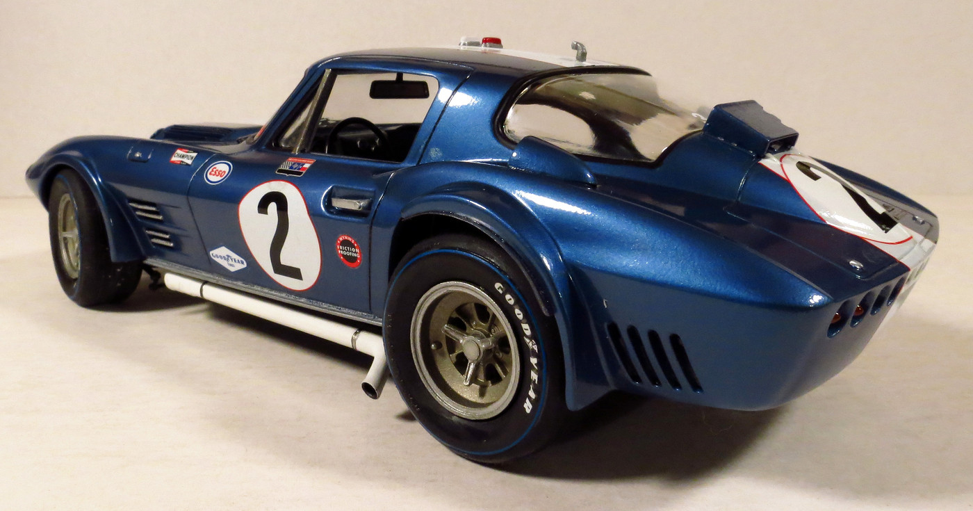 105 Corvette Grand Sport LR