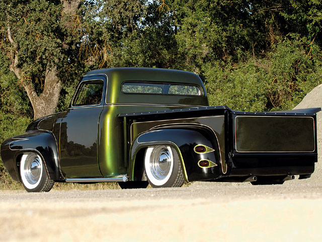 Photo: 1955-F100-RandC-04 | Craig Hahn's 1955 Scalloped Green Kustom ...