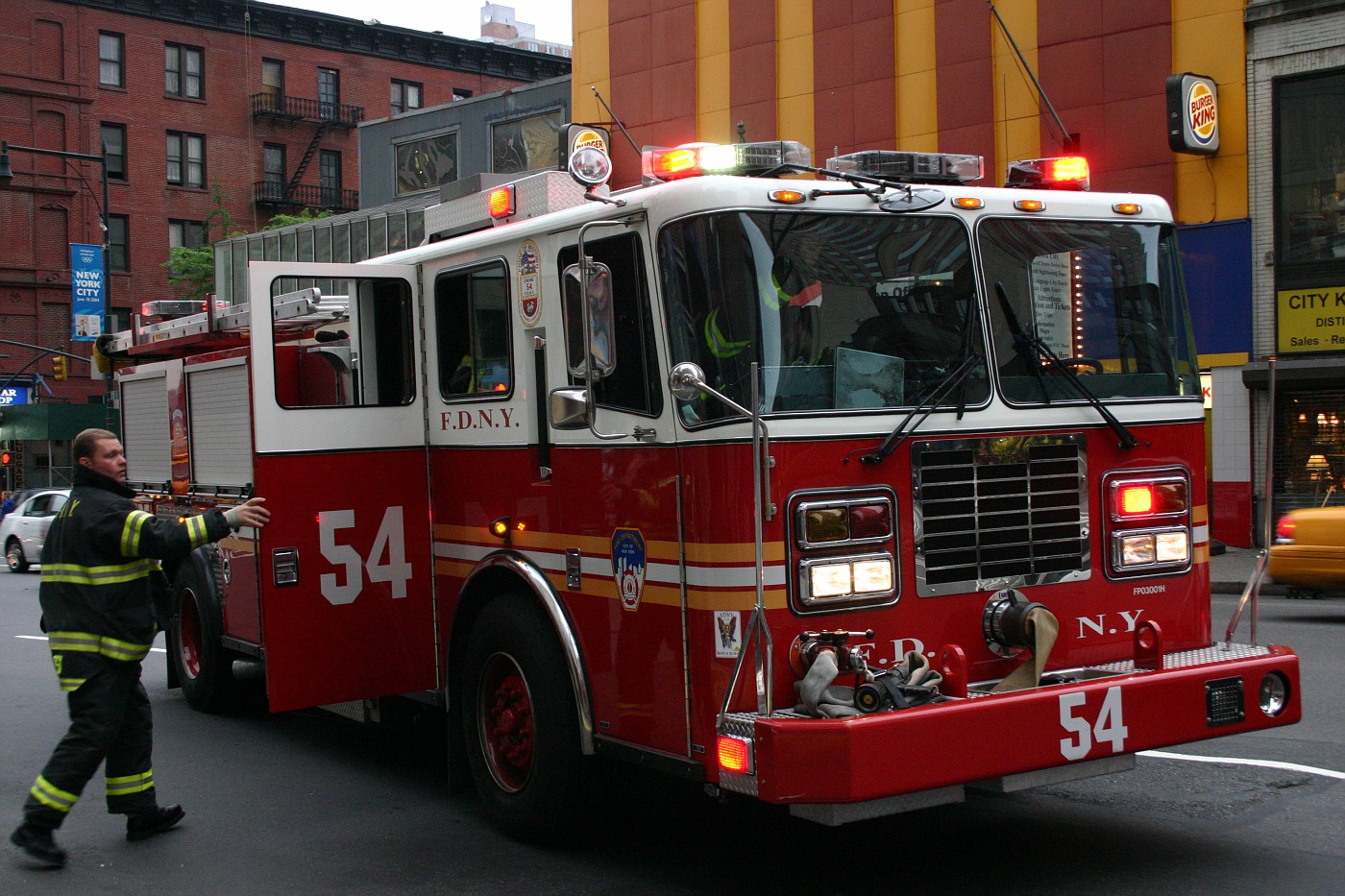 Photo Engine 54 FDNY album copcar dot com photo and