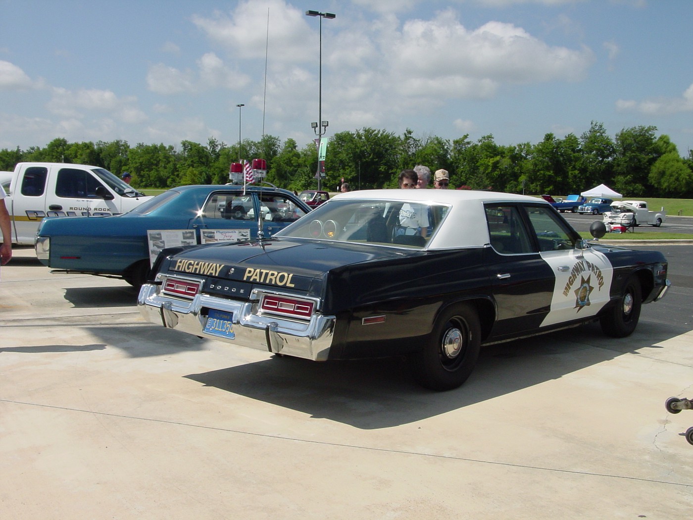 copcar dot com - The home of the American Police Car - Photo Archives