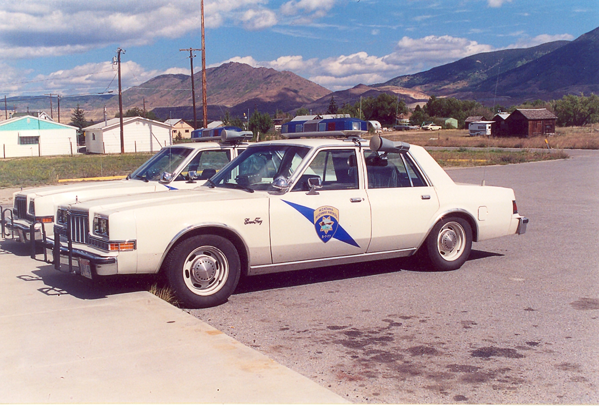 copcar-dot-com-the-home-of-the-american-police-car-photo-archives