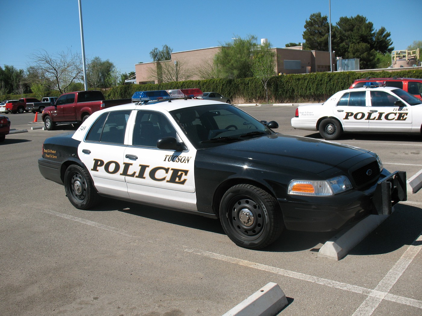 copcar dot com - The home of the American Police Car - Photo Archives