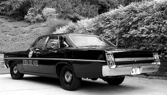 copcar dot com - The home of the American Police Car - Photo Archives