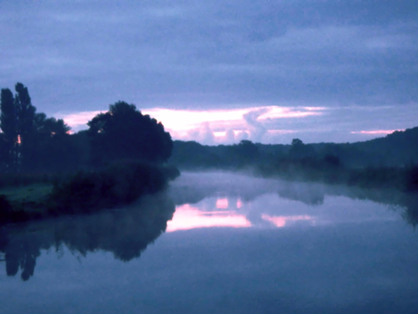 Oberijsselkanaal im Nebel