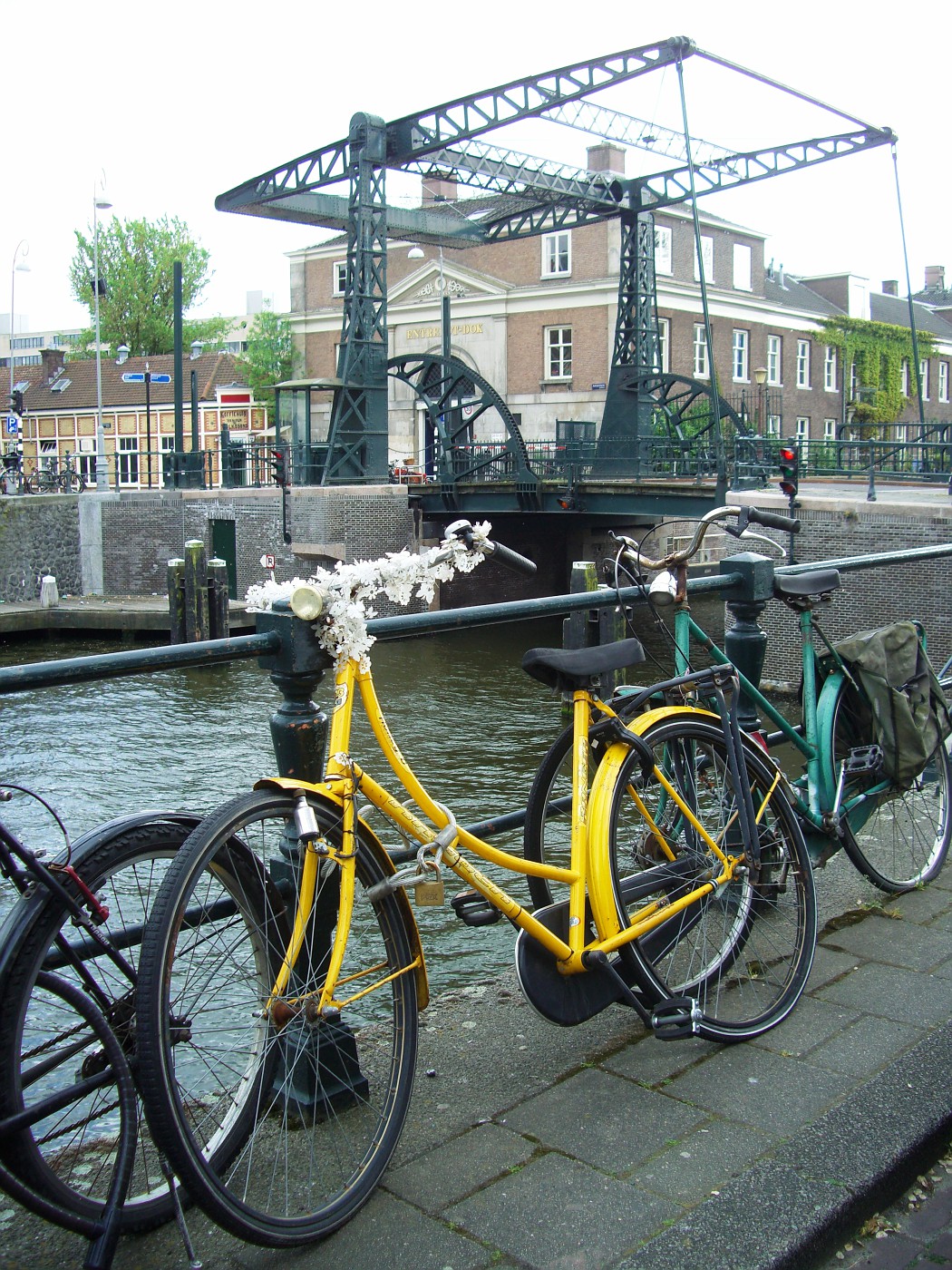 Fietsen en ophaalbrug