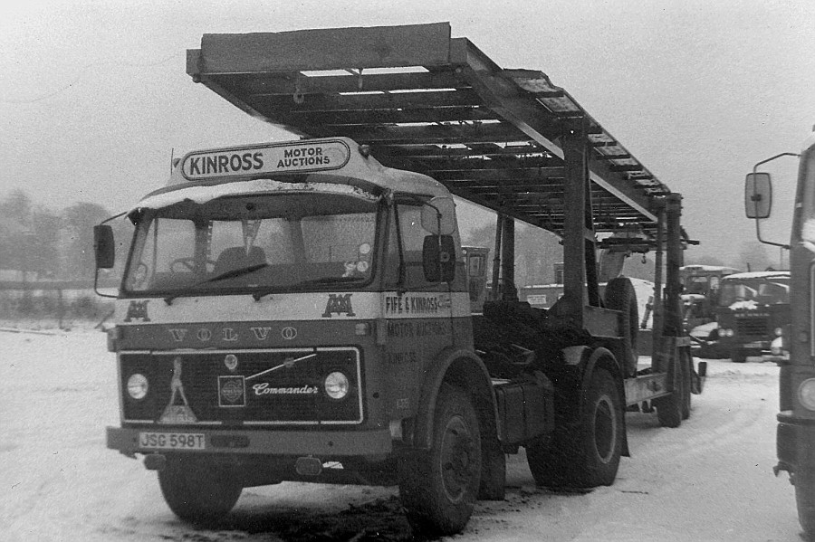 Photo JSG598T Volvo F86 Fife & Kinross Motor Auctions, Kinross album Boballoa