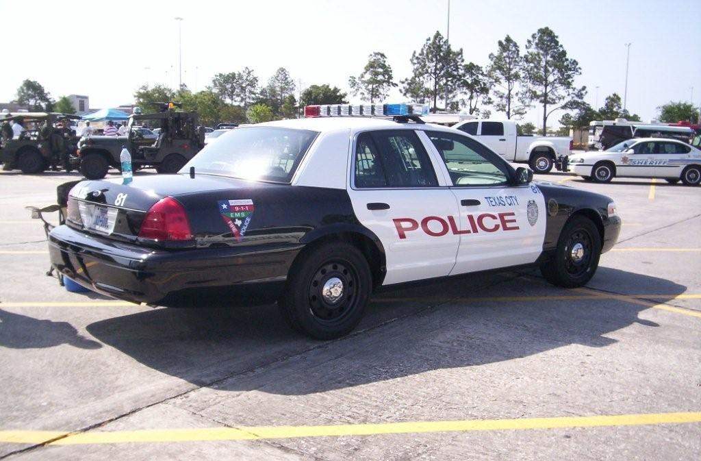 copcar dot com The home of the American Police Car Photo Archives