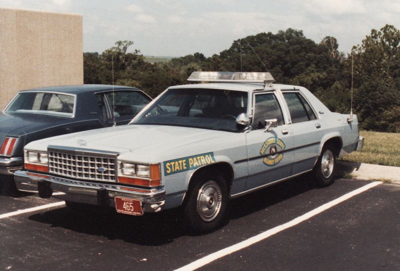 copcar dot com - The home of the American Police Car - Photo Archives