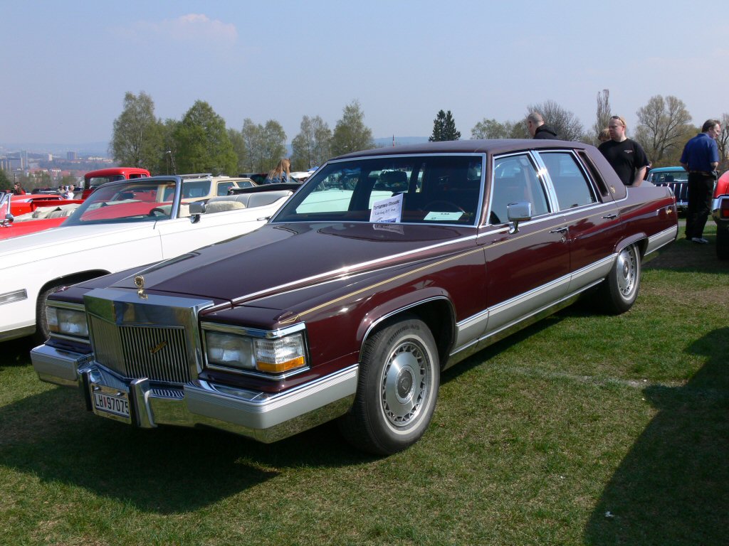 1990 cadillac brougham