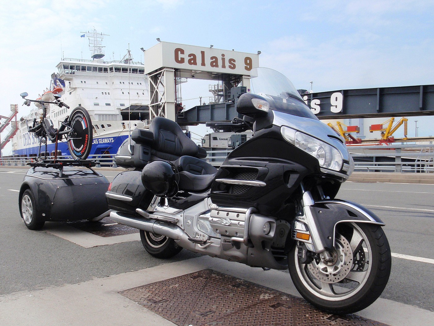 At the ferry Calais-Dover