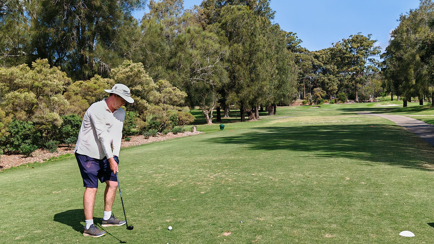 Photo 2023 20 10 3 Golf at Carnarvon with Theo Peter & David 2023 10