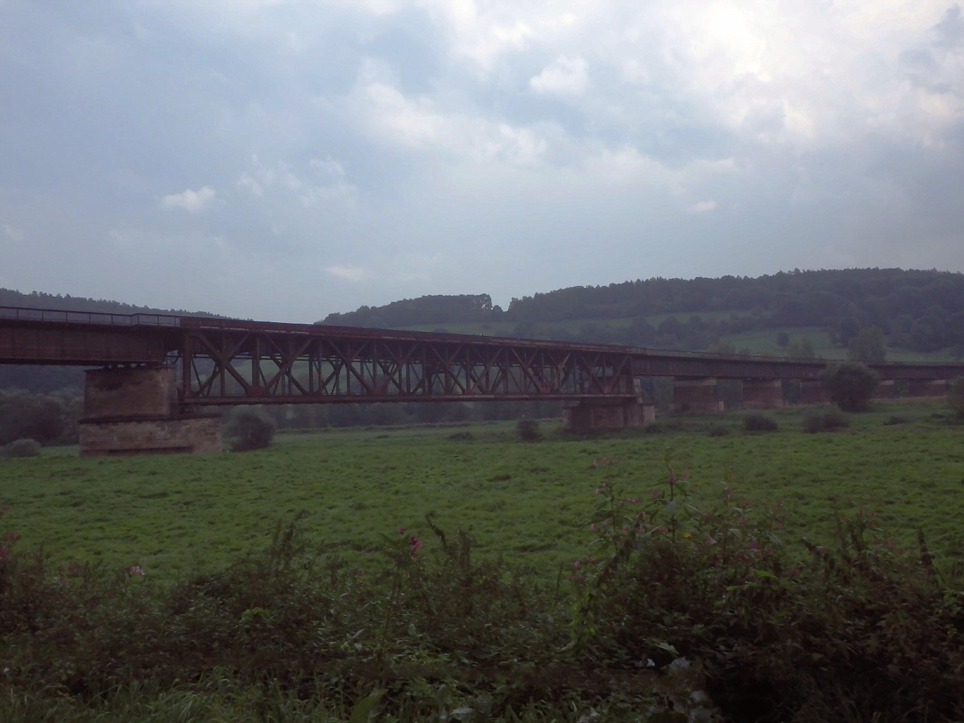 Alte Eisenbahnbrücke über die Weser
