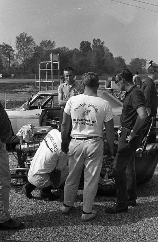Photo Dragster (1) 3 RACE CAR OWNERS,DRIVERS & CREW III album LOUD