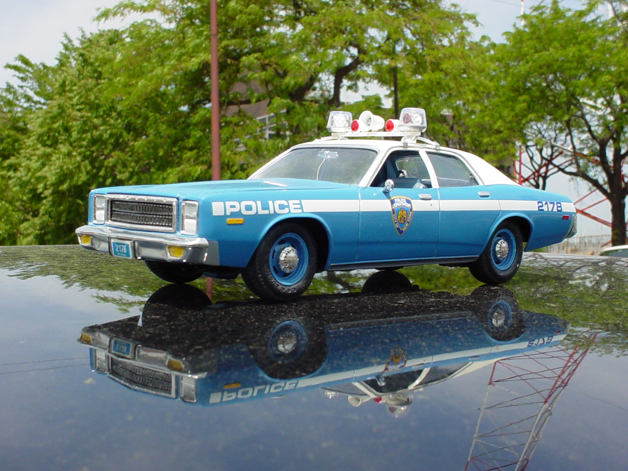 NEO　ダッジ　モナコ　ポリスカー　ニューヨーク Nypd ダッジ モナコ 1978 ダッジ モナコ 1 18 NYPD Greenlight