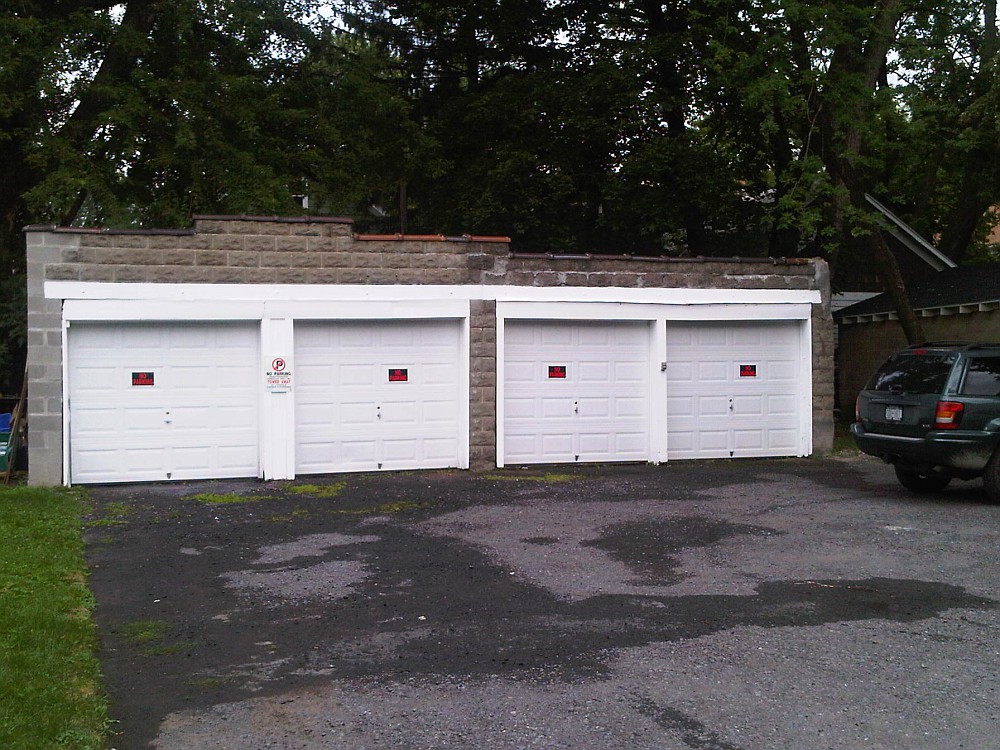 Harris Avenue Large 4 Car Garages For Rent album