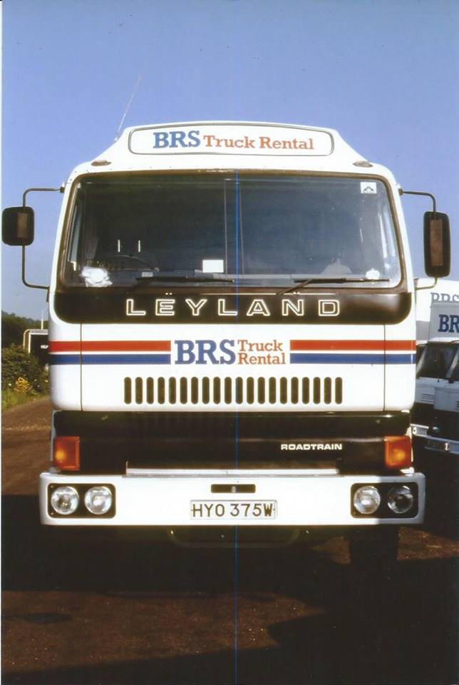 Photo HYO375W Leyland Roadtrain BRS Truck Rental album Boballoa photo and