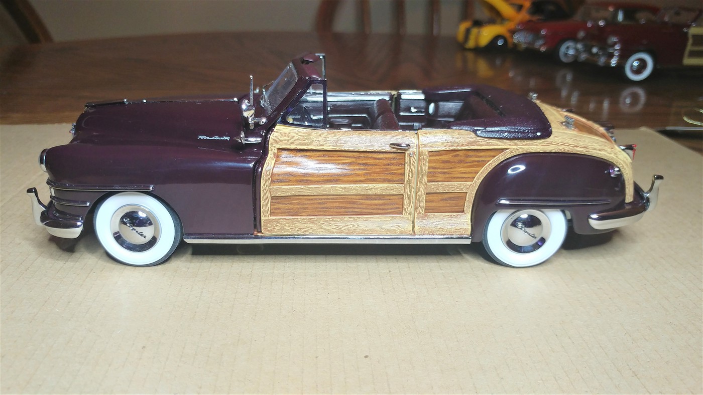 1948 Chrysler Town & Country - Diecast Corner - Model Cars