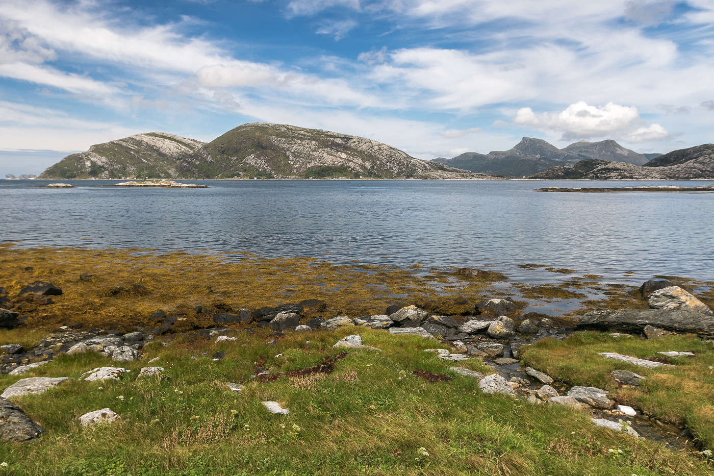 Norwegian landscape (C) fotki.com softened water