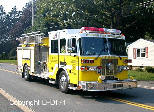 豪奢な Photo: Engine 543 | Monroe - Mombasha album | Westchester その他