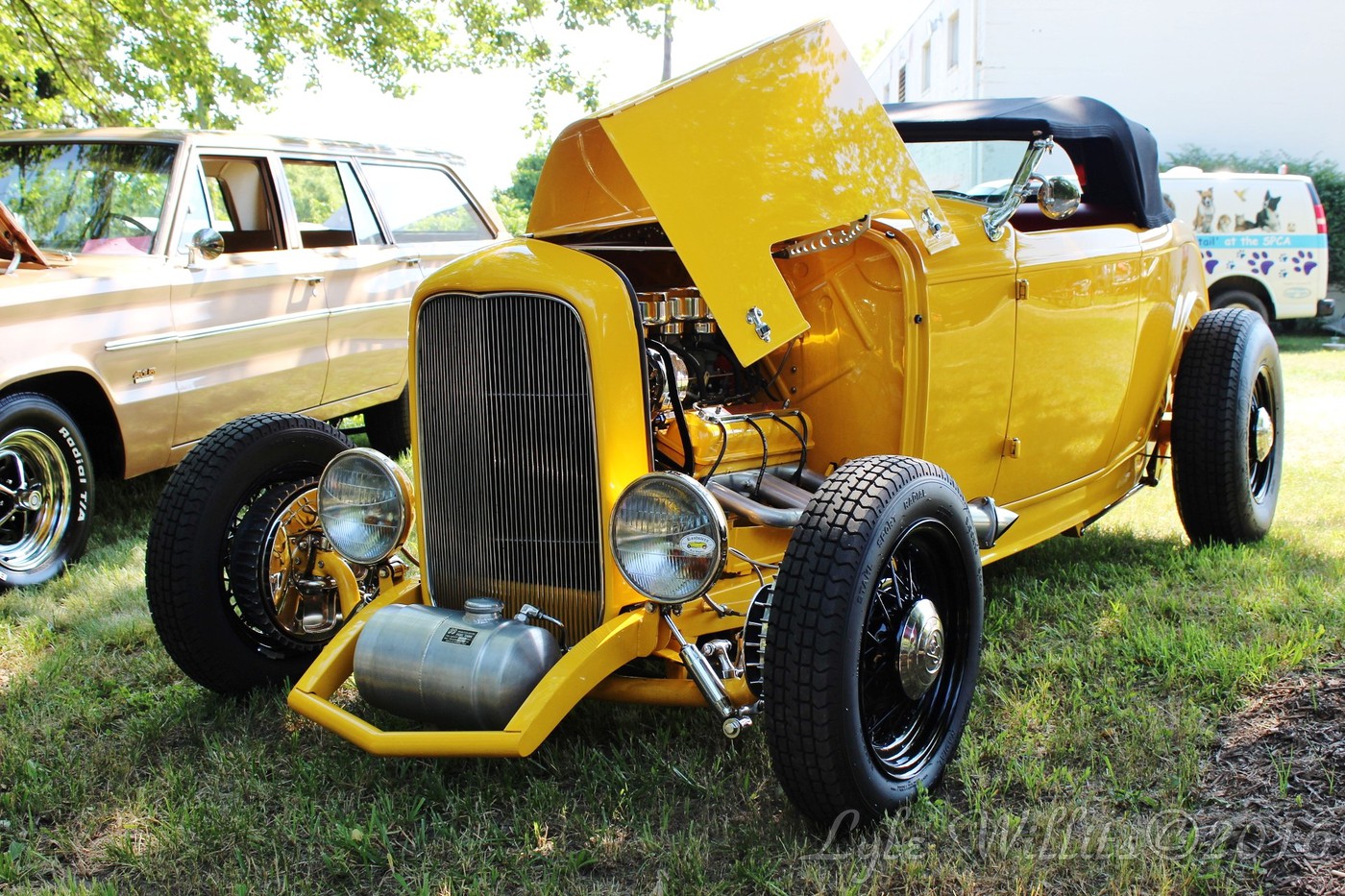 Photo 033 Harry Cooper VFW car show album Lyle Willits