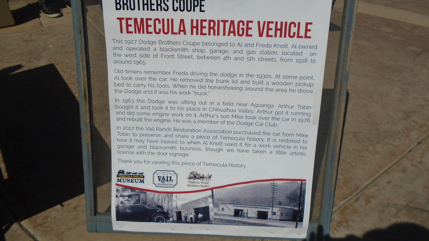 Photo DSC05327.JPG Temecula Rod Run 2022 album Daviddale Fotki