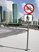 Radfahren verboten - Fahrrad schieben