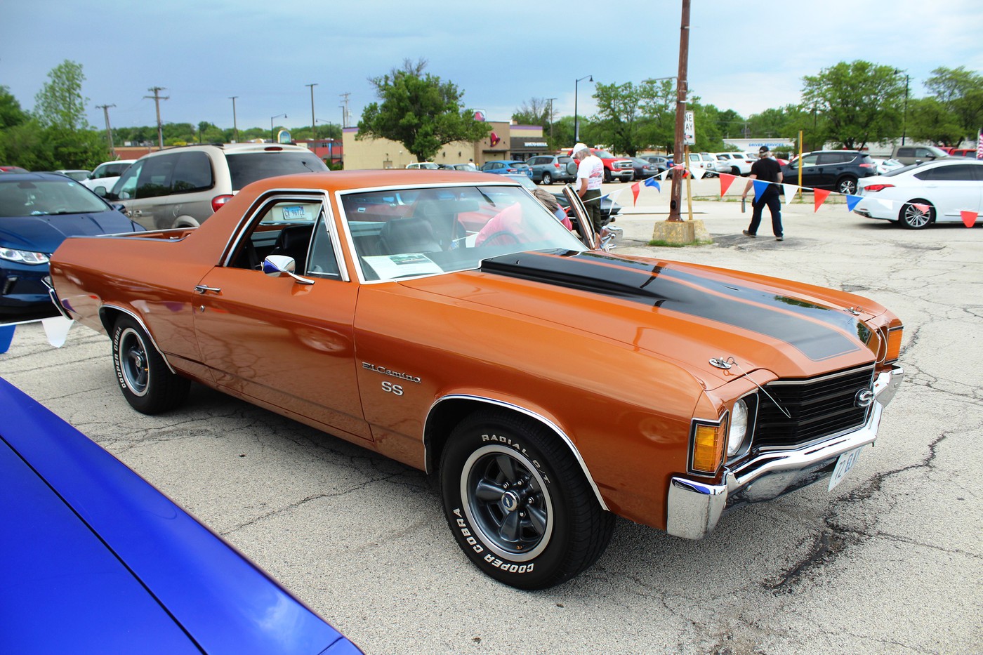 Photo 052820220484 Miracle Mile Car Show 2022 album NitroMarty