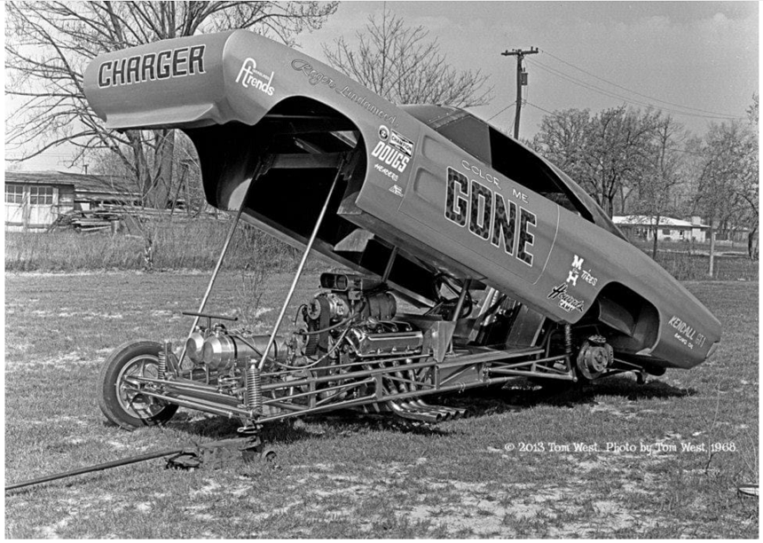 Photo Funny Car (41) VINTAGE FUNNY CARS IV album LOUDPEDAL