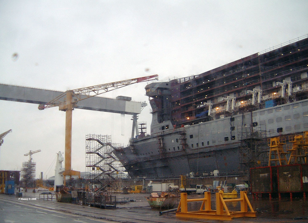 Photo Queen Mary 2 Under Construction Queen Mary 2 Construction
