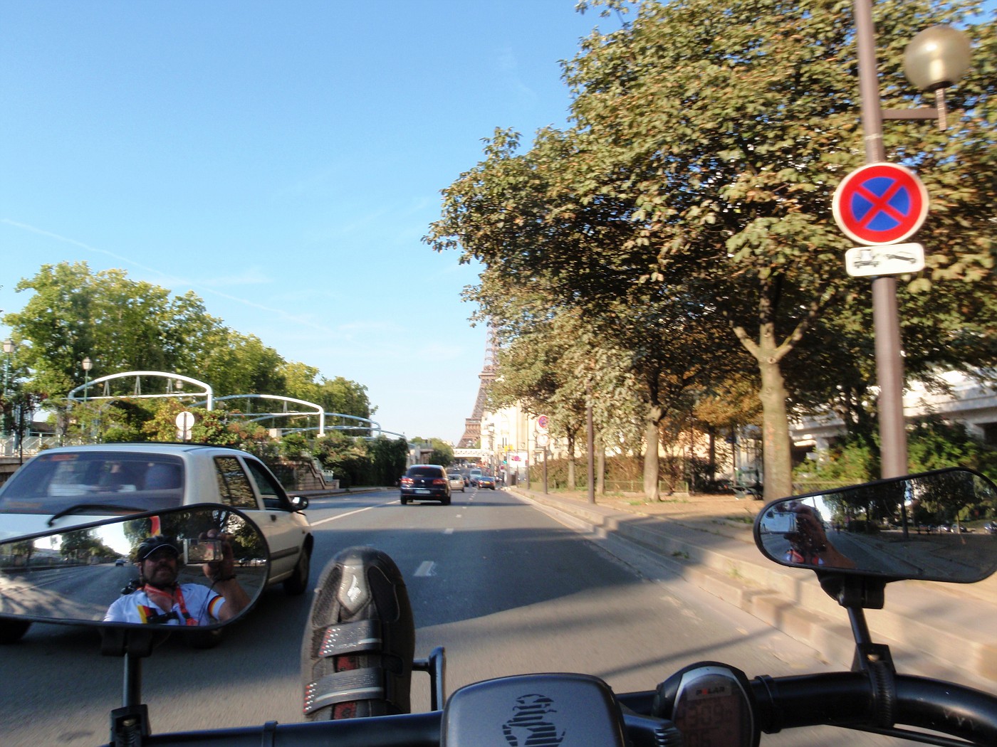 Route de la Tour Eiffel