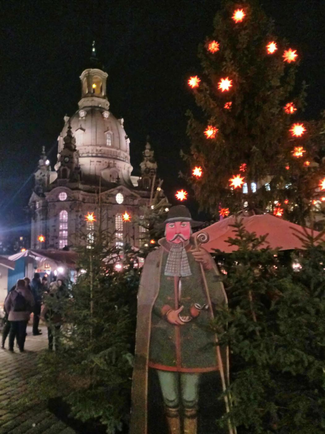 Weihnachtsmarkt an der Frauenkirche