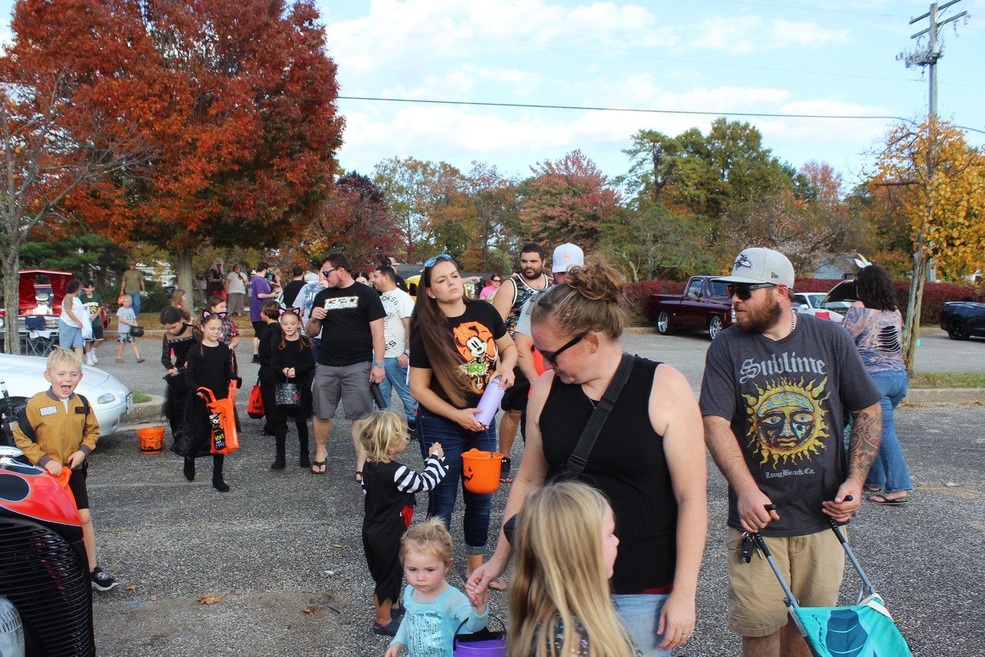 Photo IMG 0017 Lost In The Fifties Trunk Or Treat album Lyle